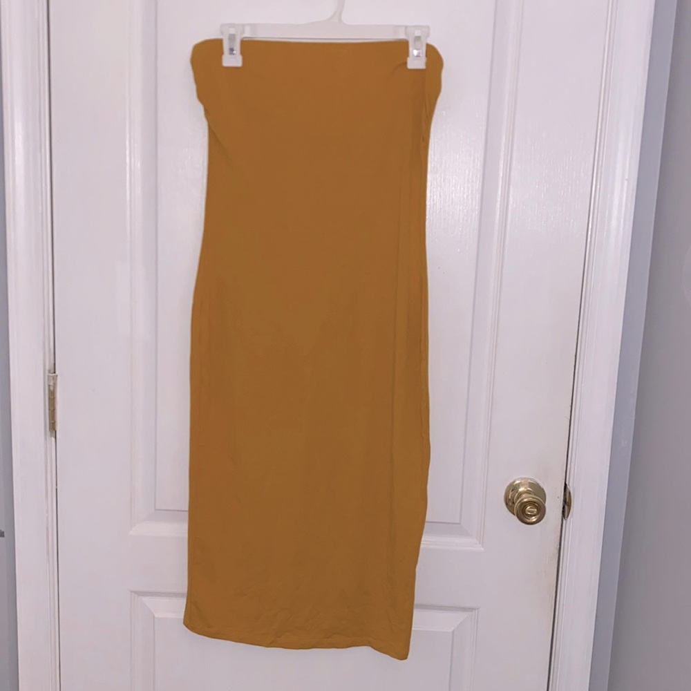 Hourglass tube dress strapless nwot L